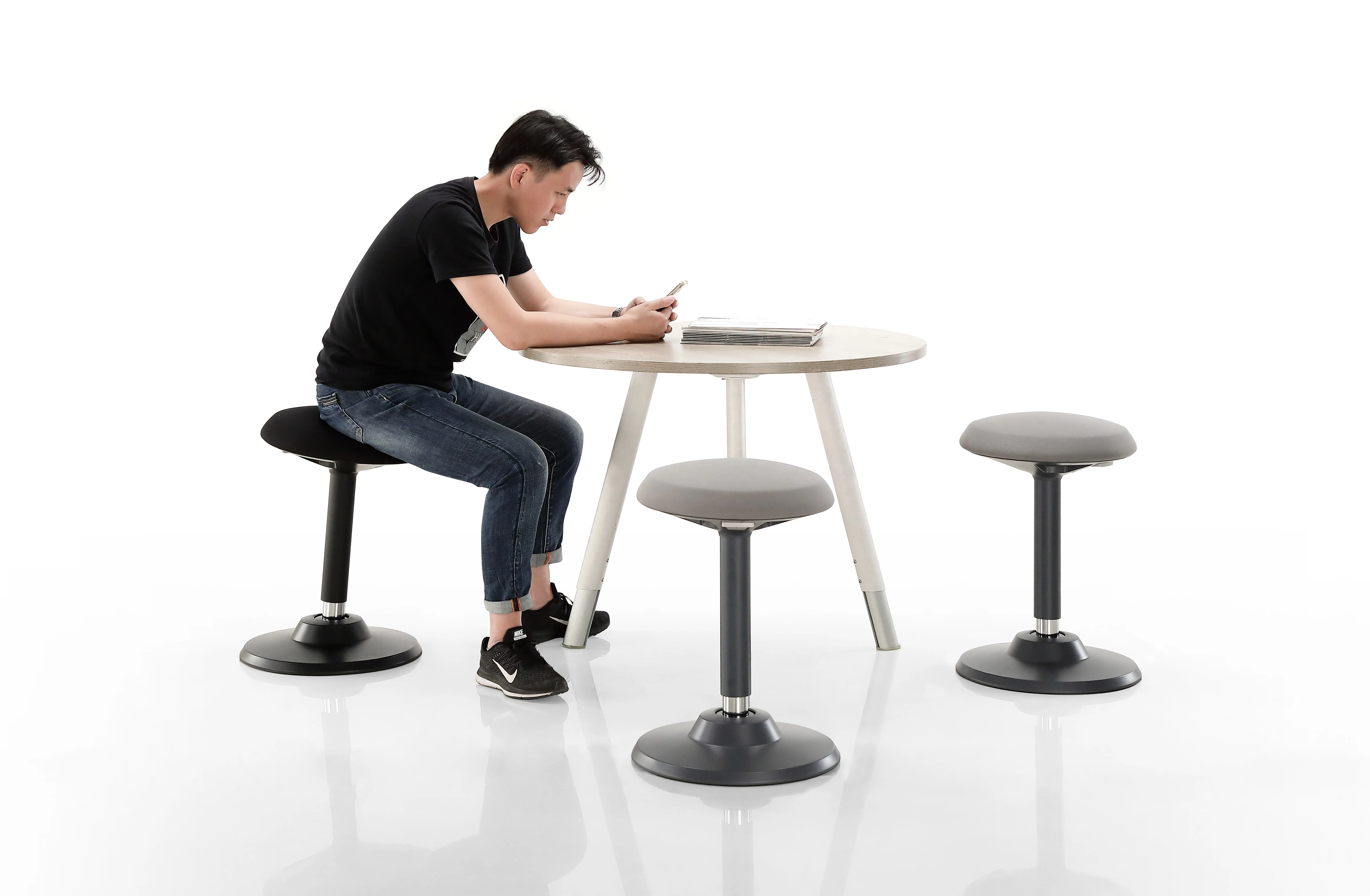 كرسي مكتب حديث مريح قابل لتعدي - مراجعة Office Furniture Manufacturers وسعره