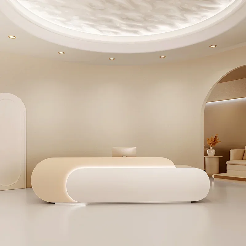 مكاتب استقبال بتصميم كريمي لصا - مراجعة Office Furniture Store وسعره