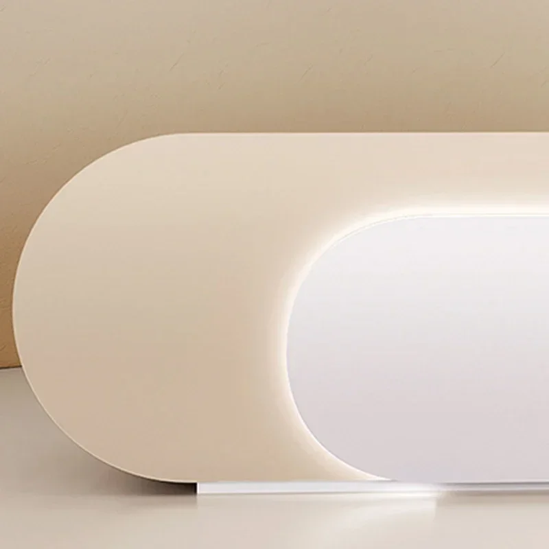 مكاتب استقبال بتصميم كريمي لصا - مراجعة Office Furniture Store وسعره
