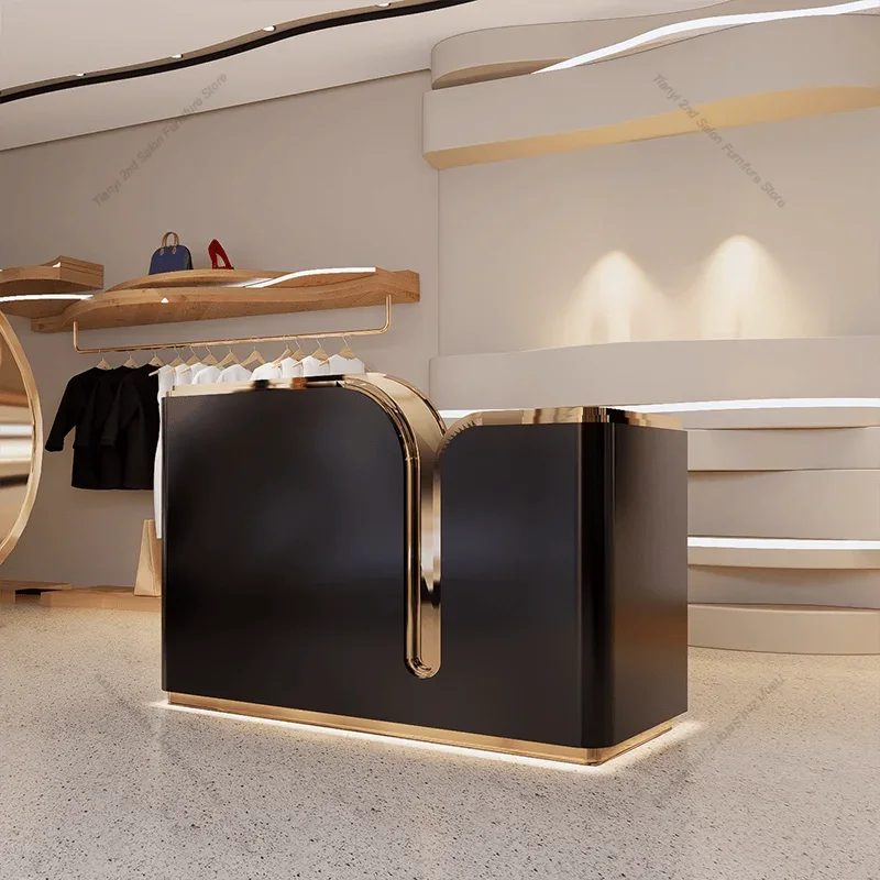 مكاتب استقبال بتصميم إيطالي لص - مراجعة Office Furniture Store وسعره